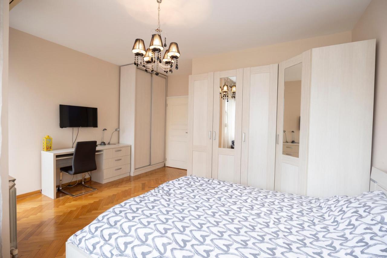 Center Lux Ii Belgrado