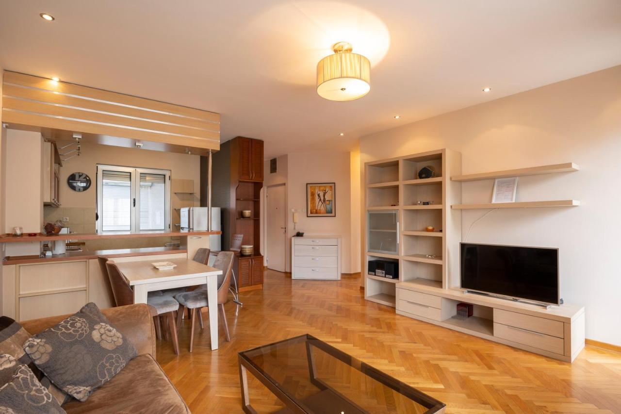 Appartamento Center Lux Ii Belgrado