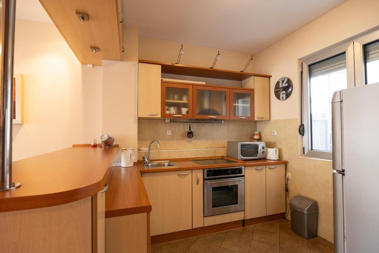 Center Lux Ii Apartment *