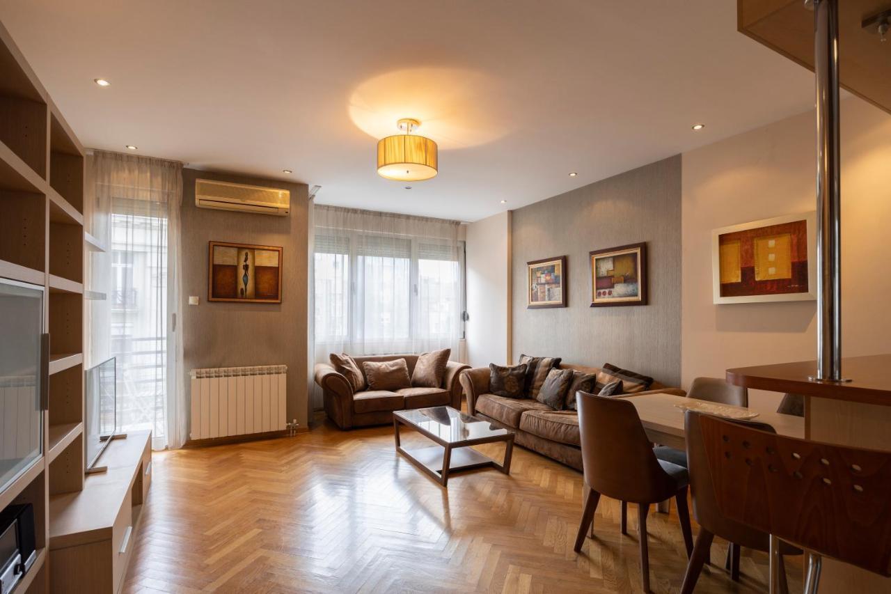 Apartment Center Lux Ii *